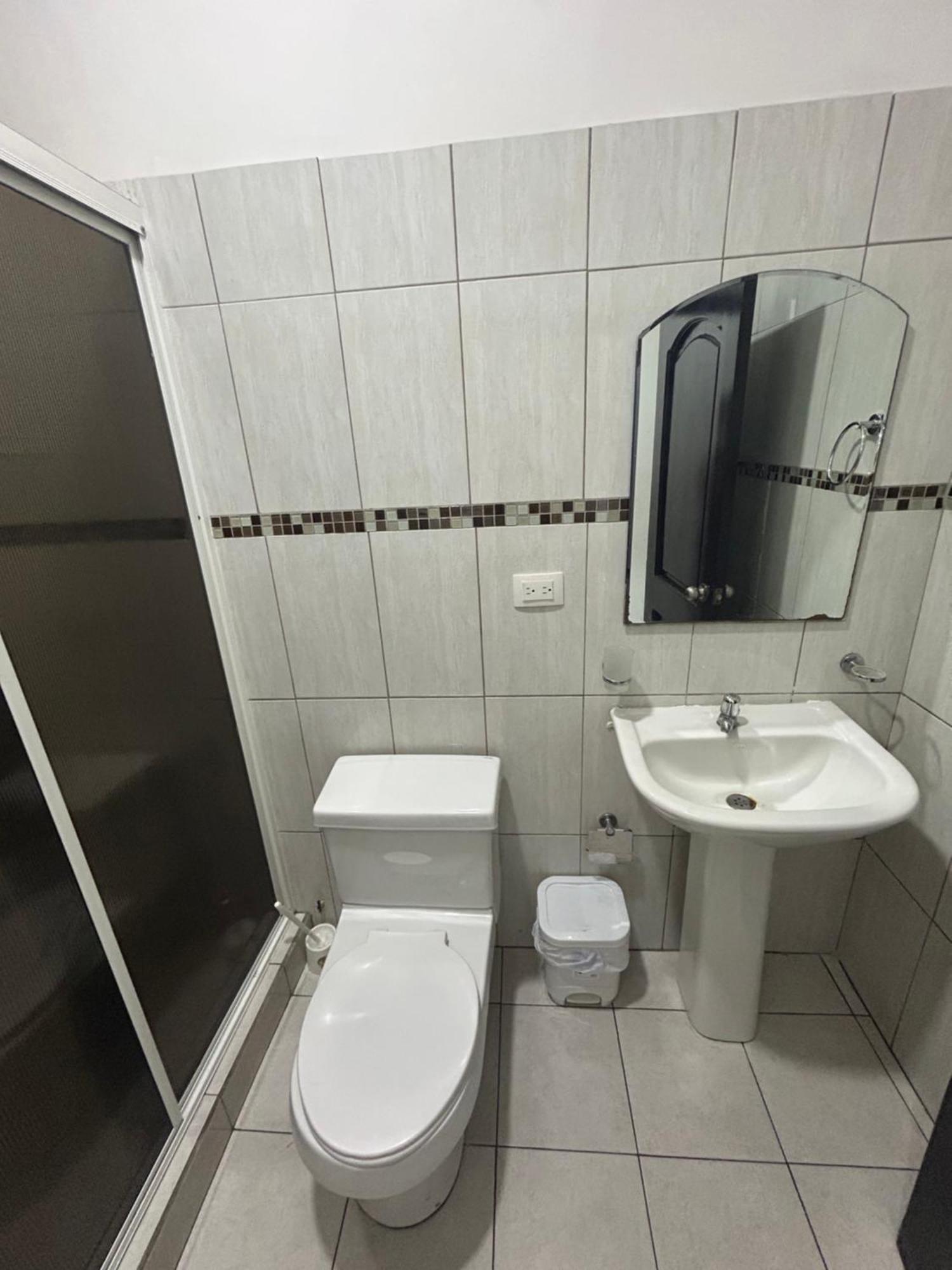 Departamentos De 2 Y 3 Habitaciones En El Centro De Manta Dış mekan fotoğraf