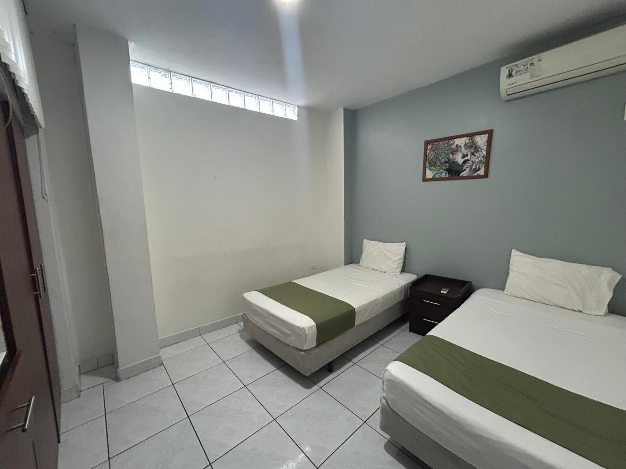 Departamentos De 2 Y 3 Habitaciones En El Centro De Manta Dış mekan fotoğraf