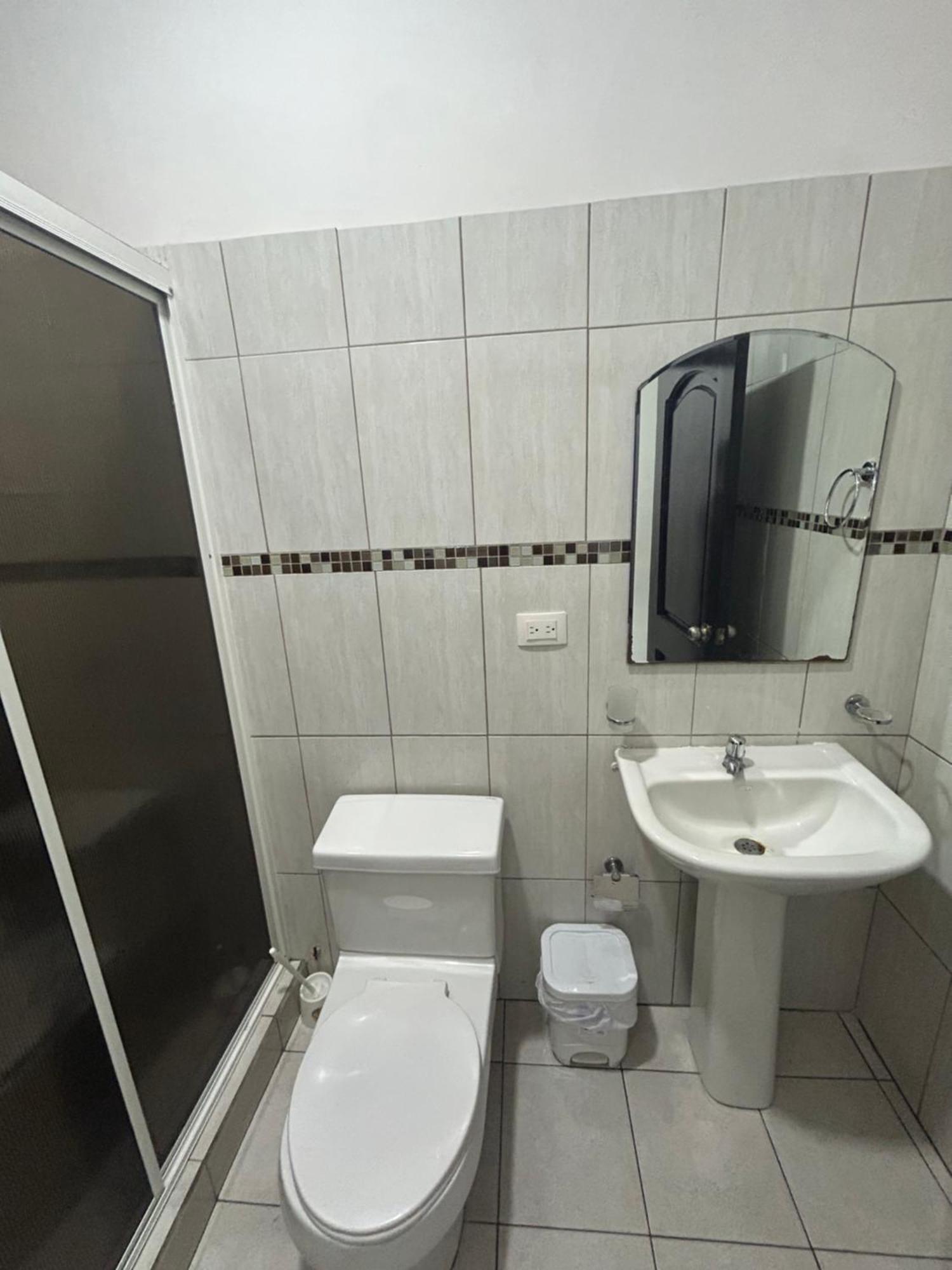 Departamentos De 2 Y 3 Habitaciones En El Centro De Manta Dış mekan fotoğraf
