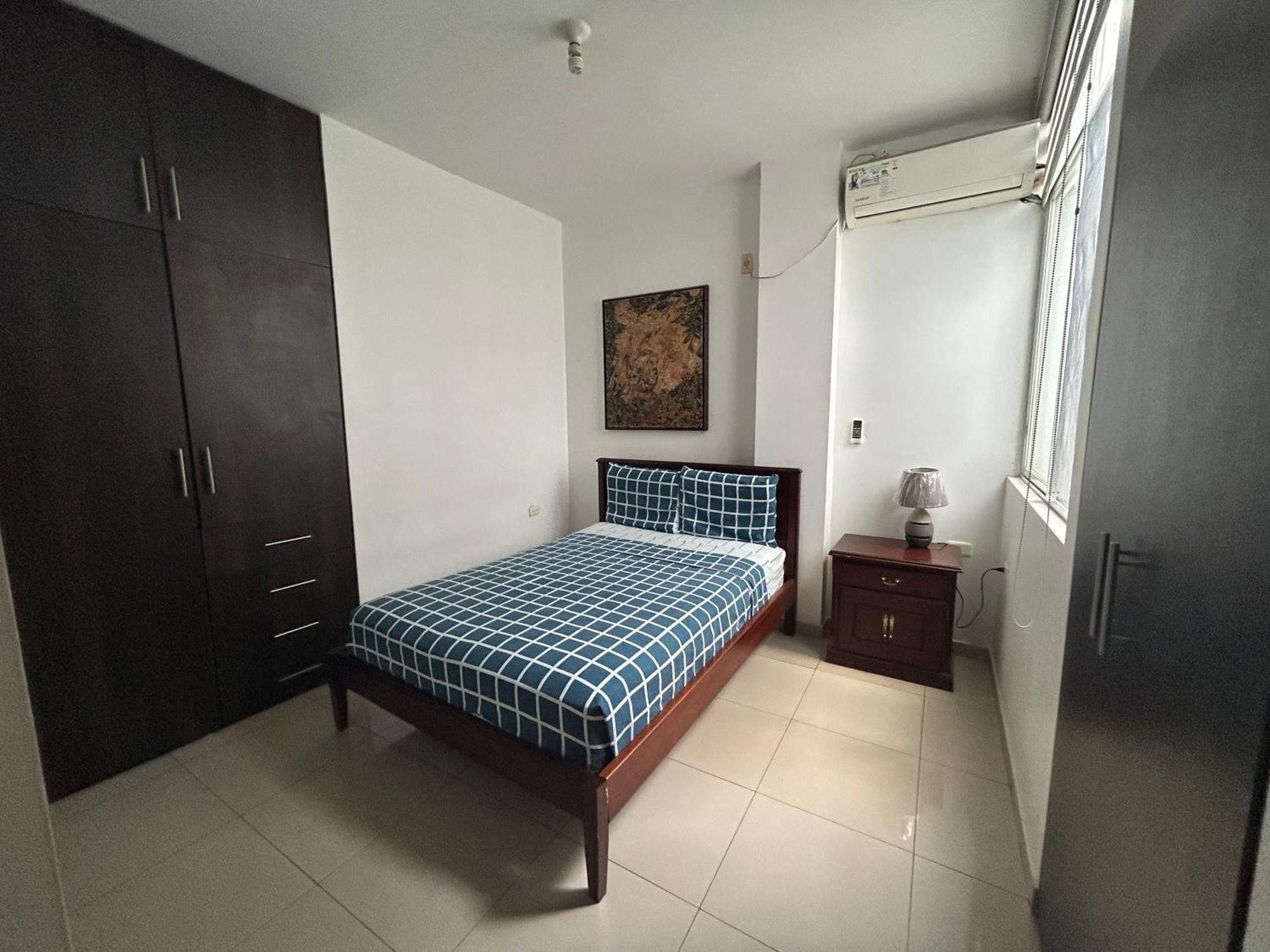Departamentos De 2 Y 3 Habitaciones En El Centro De Manta Dış mekan fotoğraf